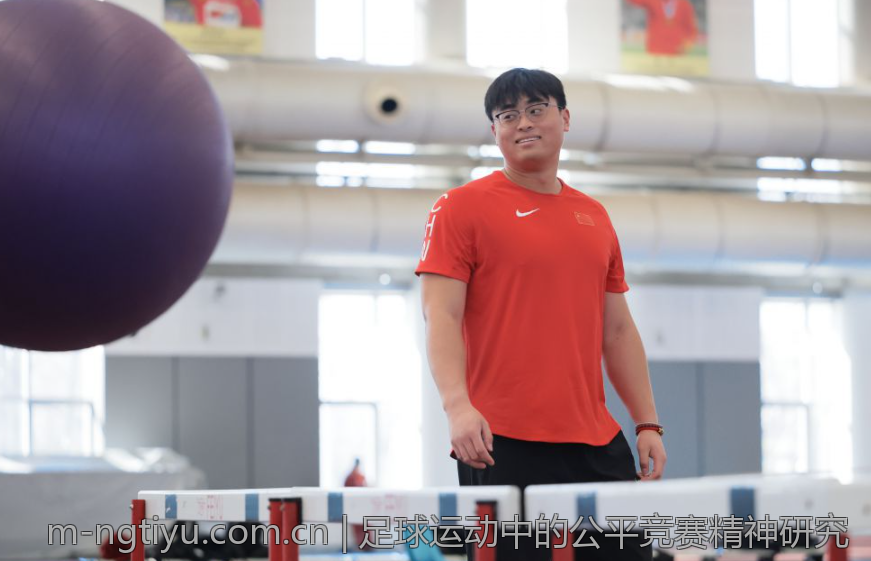 足球运动中的公平竞赛精神研究