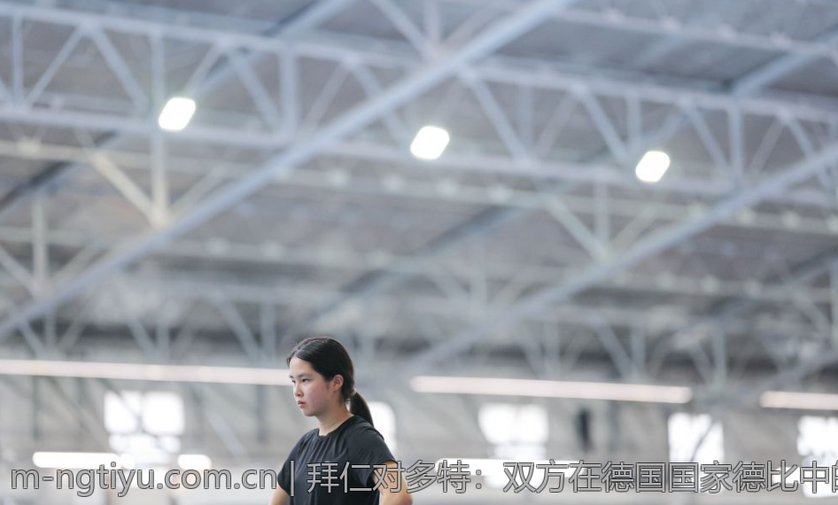 拜仁对多特：双方在德国国家德比中的精彩表现
